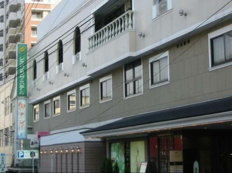Leo Plaza Hotel Szaszebo Kültér fotó